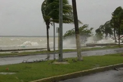 Ernesto en su paso por Chetumal, Q. Roo. MÃ©x. jigsaw puzzle