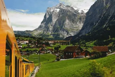 Villa en los Alpes Suizos jigsaw puzzle