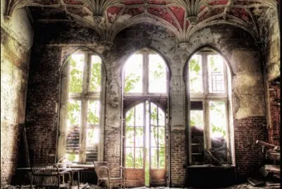 Beligian manor