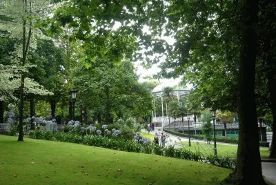 פאזל של campo san francisco-oviedo