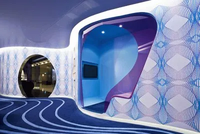 entrance world lounge