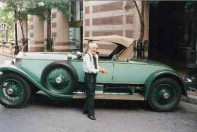 1928 Rolls Royce.