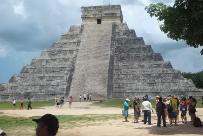 ChichÃ©n ItzÃ¡ jigsaw puzzle