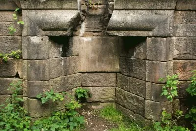 lever castle fireplace