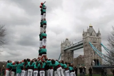 Castellers a Londres jigsaw puzzle
