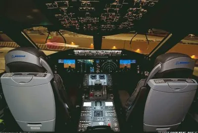 MIN. 0, EN TIERRA, ANTES DE MOVER LA NAVE. jigsaw puzzle