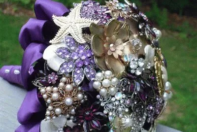 פאזל של Jeweled Bouquet