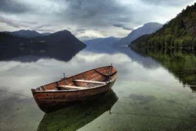 canoe on lake jigsaw puzzle