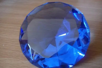 Glas