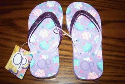 פאזל של Girls Glitter Flip Flops