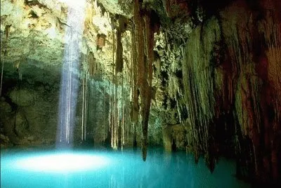 Caverna