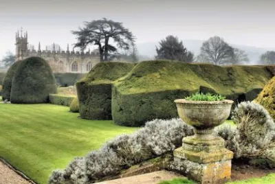 Sudeley castle gardens