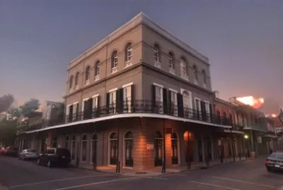 LaLaurie House New Orleans jigsaw puzzle