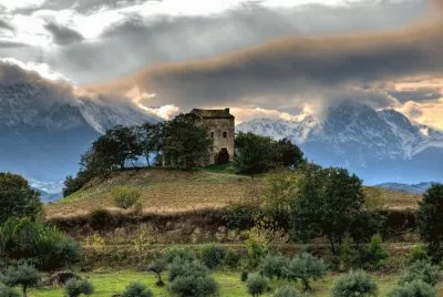 mountain villa jigsaw puzzle