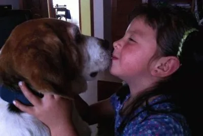 El besote de juanita a paco