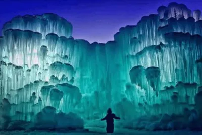 ice cliffs