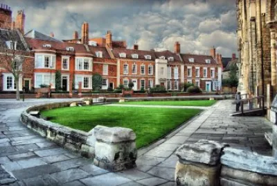 Cathedral Close Lincoln