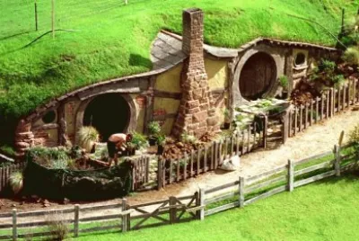 hobbit village jigsaw puzzle