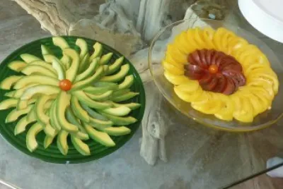 tomato and avocado array