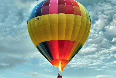 hot air balloon