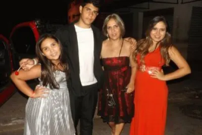 feliz famÃ­lia