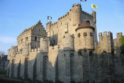 CASTILLO