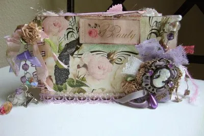 פאזל של Purple Vintage Crafting-Art