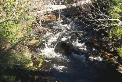 River view along Mountain Brook Rd