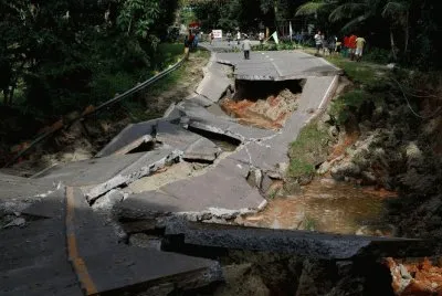 TERREMOTO EN FILIPINAS jigsaw puzzle