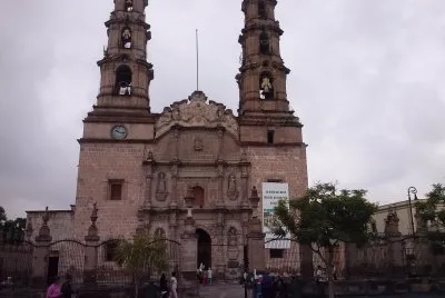 iglesia jigsaw puzzle