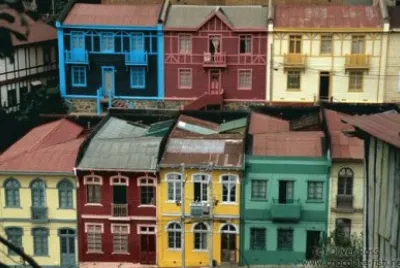 Cerros de Valparaiso 1 jigsaw puzzle
