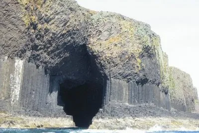 Gruta de Fingal - Escocia