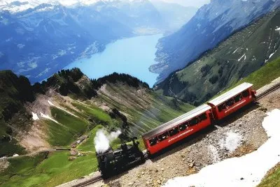 Trem turÃ­stico