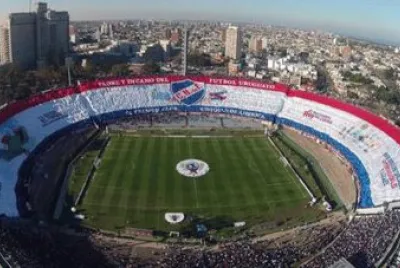 Bandera Del Club Nacional De Football, Uruguay.