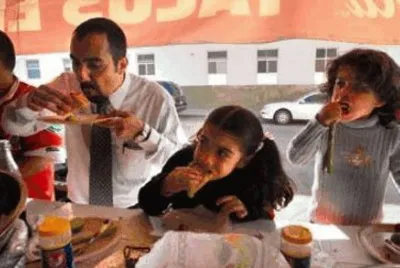 tacoss   joveenn