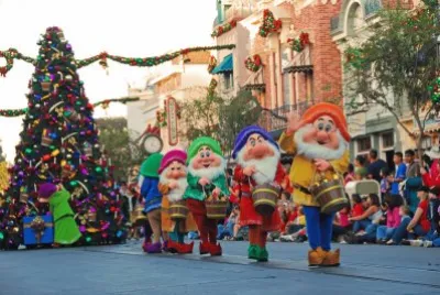 Disneyland Christmas Parade