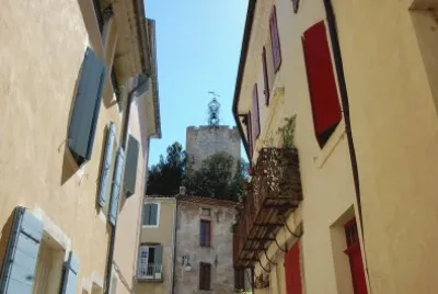 Pernes-les-fontaines