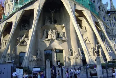 LA SAGRADA FAMILIA