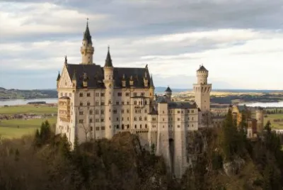 Castle Neuschwanstein  Bayern