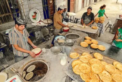 פאזל של Bakery  Xinjiang Province  China