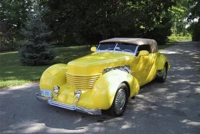 cord 812