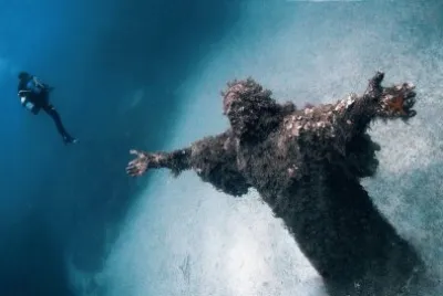 פאזל של Cristo del Abismo. San Fruttuoso, Italia.