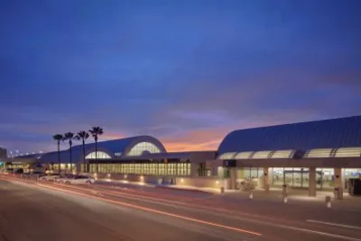 John Wayne Airport-Santa Ana