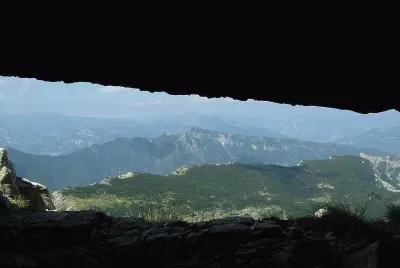 Veduta da una trincea cima Pasubio