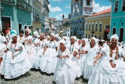 BAIANAS
