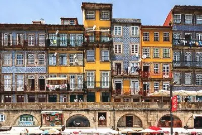 Unas casas portuguesas jigsaw puzzle