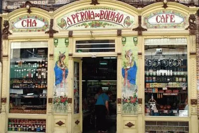 Antigua tienda en Oporto jigsaw puzzle