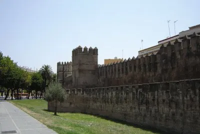 muralla de la macarena,sevilla