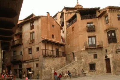 Vistas de Albarracin jigsaw puzzle