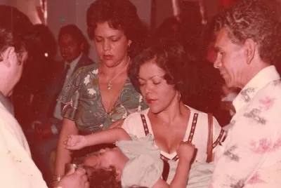 Tias El Abuelo Padre Luis y.......